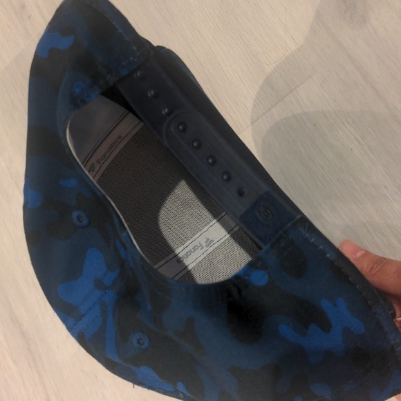 NWT Canadiens snap back hat - Picture 6 of 6